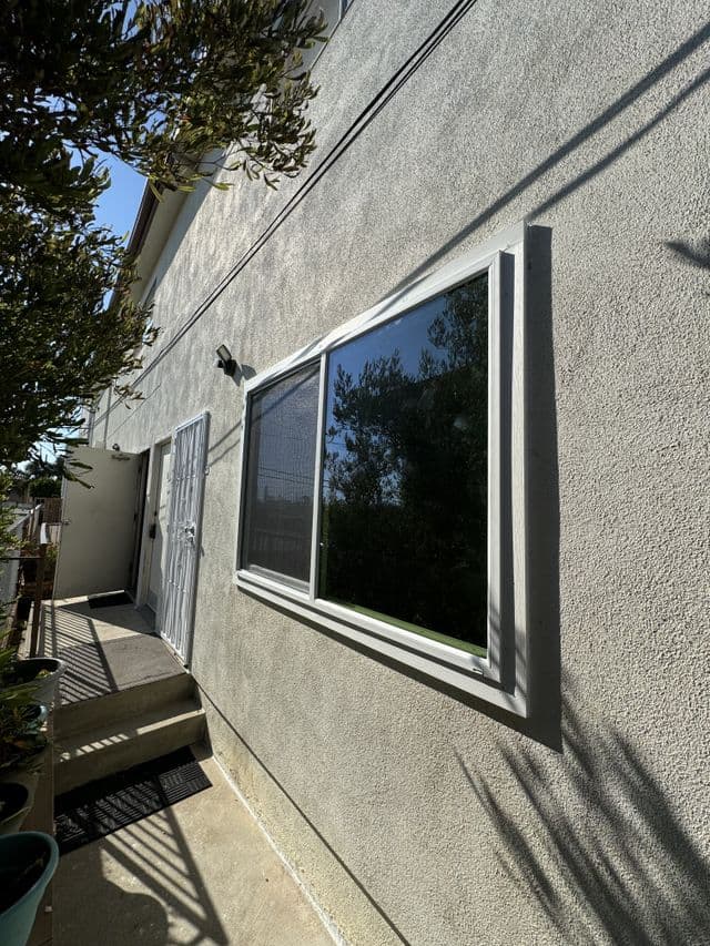 Window Screen Repair by an insured handyman in Los Angeles, flat-rate and same-week