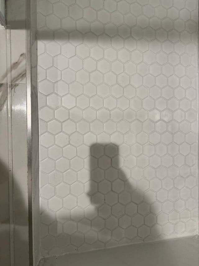 Backsplash Installation by an insured handyman in Los Angeles, flat-rate and same-week