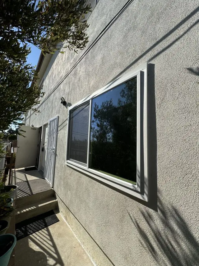 Window Screen Repair: handyman service in Los Angeles